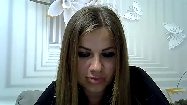 TinaFun4u online show from May 6, 2026, 8:57 pm