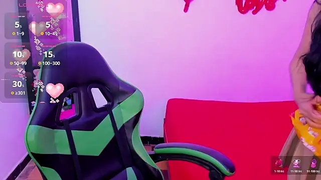 Snapshot of elissa_iris chatting on February 26, 2026, 2:44 am elissa iris online show from February 26, 2026, 2:44 am