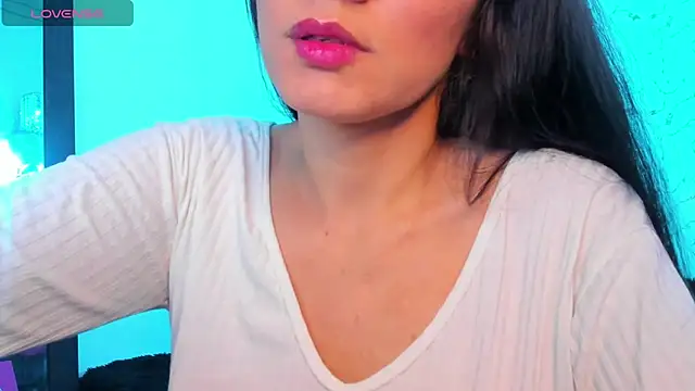 Snapshot of elissa_iris chatting on May 6, 2026, 2:48 am elissa iris online show from May 6, 2026, 2:48 am