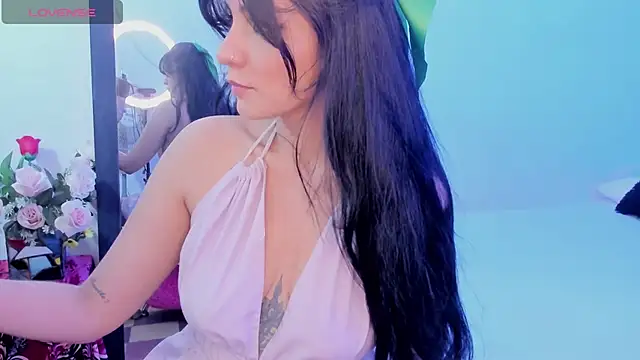 Snapshot of elissa_iris chatting on April 9, 2026, 1:40 am elissa iris online show from April 9, 2026, 1:40 am