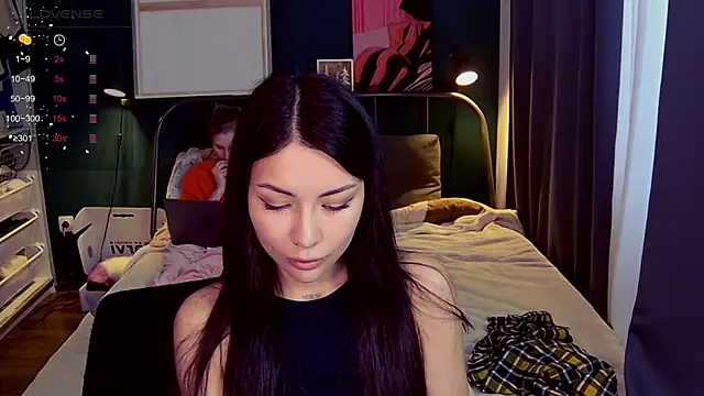 KatiKate online show from April 28, 2026, 3:16 pm