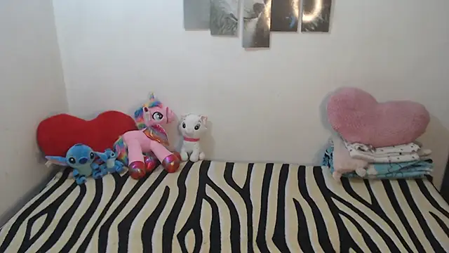 Pocahontas Princess  online show from September 22, 2025, 1:39 pm