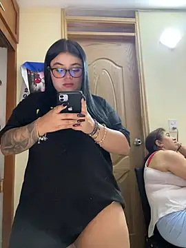 alissonfernandez  online show from March 21, 2026, 1:59 pm