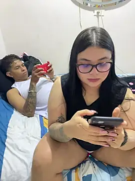 alissonfernandez  online show from July 19, 2026, 2:09 am