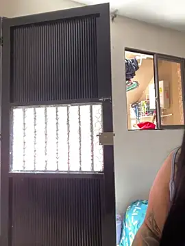 alissonfernandez  online show from July 31, 2026, 5:10 pm