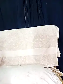 Snapshot of Aashixxx12 chatting on February 16, 2026, 10:51 pm Aashixxx12 online show from February 16, 2026, 10:51 pm