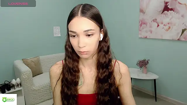 AmyJonas online show from June 23, 2026, 4:43 am