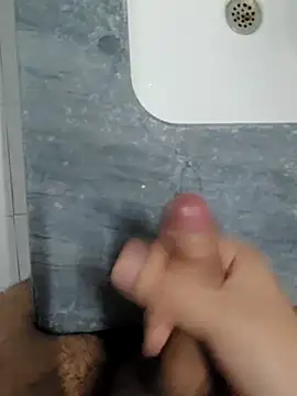 KeepCummingForYou73 online show from October 20, 2025, 2:46 am