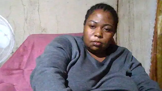 bustyboobs6 online show from September 18, 2025, 10:24 pm