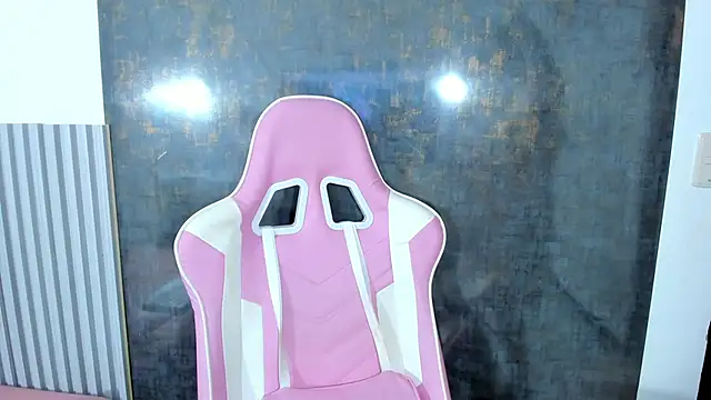 lana boomer online show from October 11, 2025, 6:20 pm