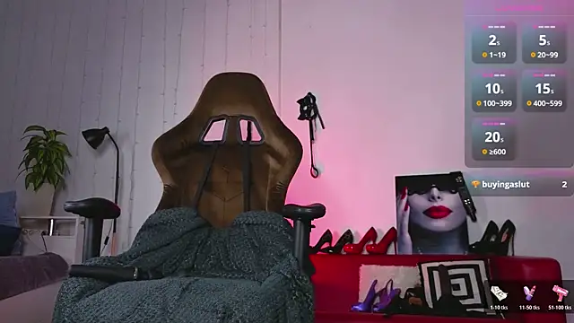 Snapshot of Vanessa_Ives_ chatting on March 22, 2026, 8:43 pm Vanessa Ives online show from March 22, 2026, 8:43 pm