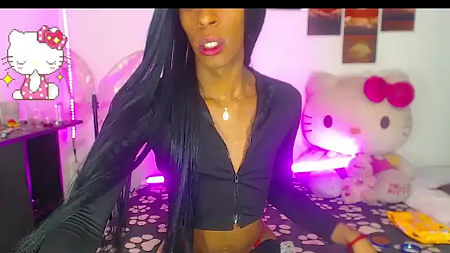 lucianadolll online show from January 5, 2026, 8:34 pm