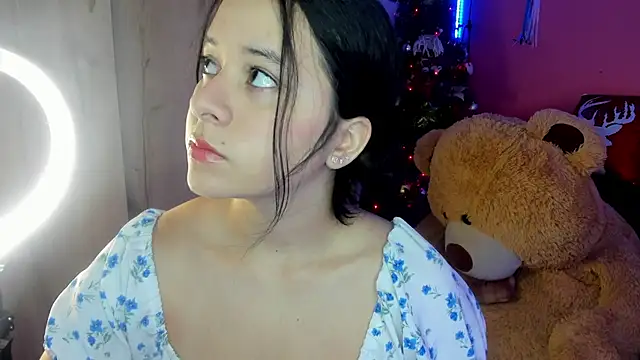 agnes 213 online show from December 18, 2025, 1:48 pm