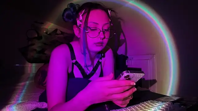Snapshot of xannyinsoull chatting on June 7, 2026, 10:59 pm xannyinsoull online show from June 7, 2026, 10:59 pm