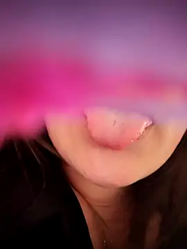 Snapshot of Neve_Collins chatting on February 16, 2026, 2:48 pm Neve Collins online show from February 16, 2026, 2:48 pm