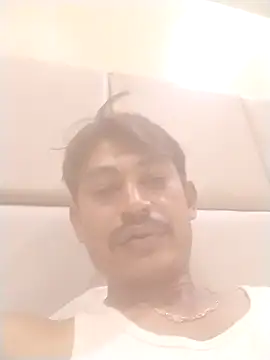 jenilmax online show from September 13, 2025, 6:30 pm