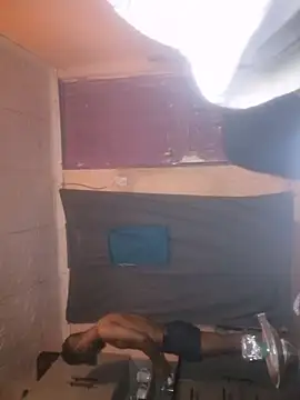 lukay69 online show from November 17, 2025, 2:54 pm