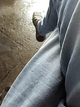 PracticalGum40 online show from October 12, 2025, 6:48 am