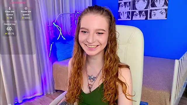 Snapshot of VioletShine chatting on March 21, 2026, 1:15 pm VioletShine online show from March 21, 2026, 1:15 pm