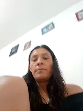 SAMANTA 09- online show from March 22, 2025, 6:47 pm