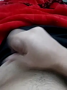 Steve98768 online show from December 2, 2024, 11:35 pm