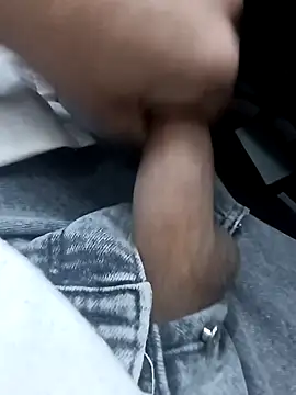 Steve98768 online show from December 6, 2024, 1:38 pm