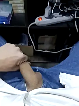 Steve98768 online show from March 24, 2026, 9:04 pm