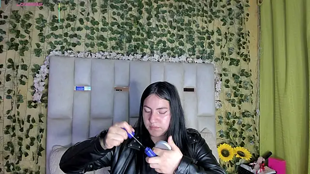 jenifer  power10 online show from March 7, 2025, 11:40 am