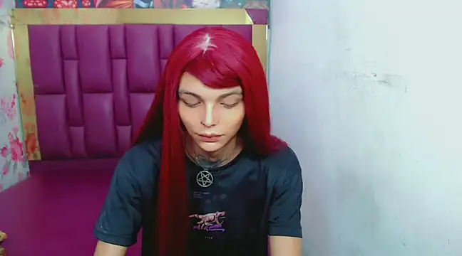 Luna and valery online show from January 22, 2025, 8:17 pm