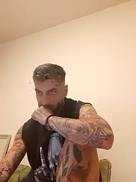 Snapshot of Italian69am chatting on March 24, 2026, 8:25 am Italian69am online show from March 24, 2026, 8:25 am