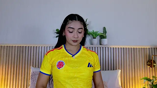 MeganCruzGB online show from June 17, 2026, 12:26 pm