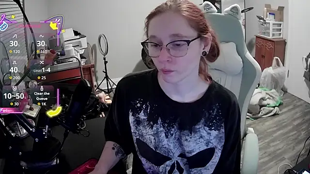 LilyFoxxx online show from October 3, 2025, 3:20 am