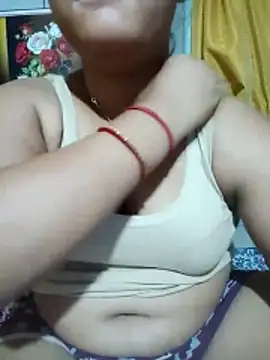 Super-Couple online show from May 9, 2026, 2:53 pm