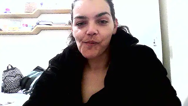 Snapshot of escritorasafada chatting on September 14, 2025, 3:18 am escritorasafada online show from September 14, 2025, 3:18 am