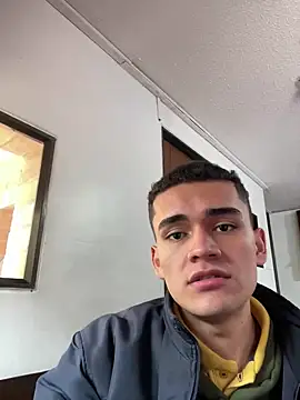 Snapshot of speed_2020 chatting on March 7, 2025, 1:18 pm speed 2020 online show from March 7, 2025, 1:18 pm