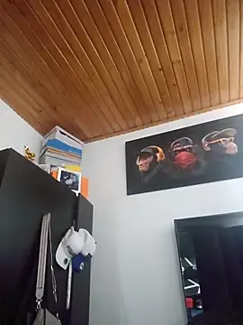 Sofi hot 4m online show from September 21, 2025, 2:11 pm