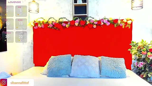 SilvannaFit online show from February 12, 2026, 11:43 am