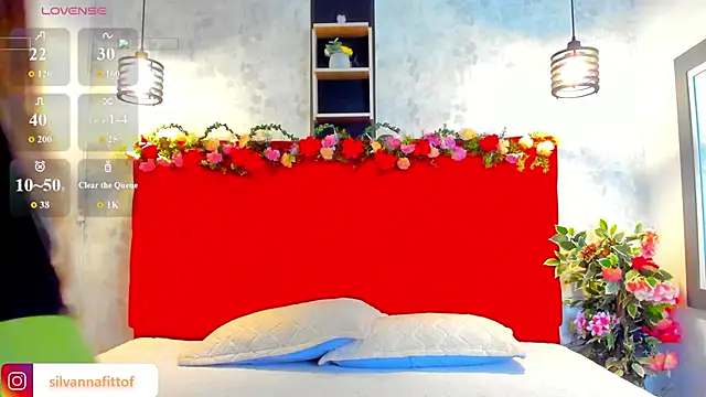 SilvannaFit online show from February 17, 2026, 11:51 am