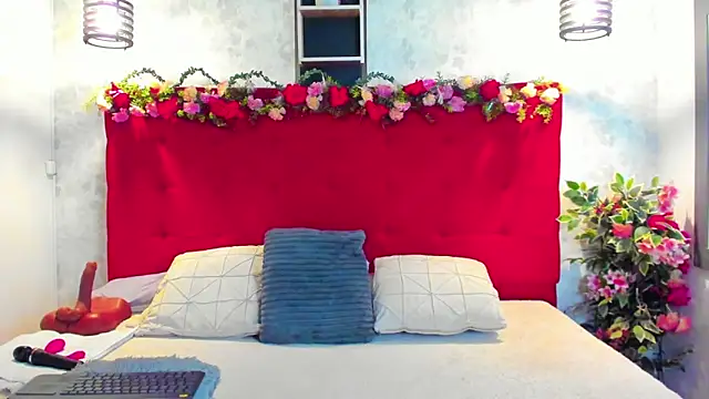 SilvannaFit online show from June 17, 2026, 12:04 pm