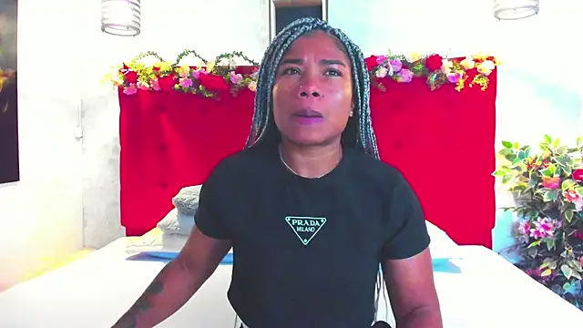 SilvannaFit online show from June 21, 2026, 9:15 am