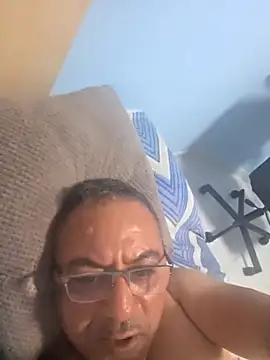 abdelhak33 online show from March 12, 2026, 8:24 pm