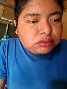 Snapshot of Carlosfkf chatting on February 15, 2026, 10:09 pm Carlosfkf online show from February 15, 2026, 10:09 pm