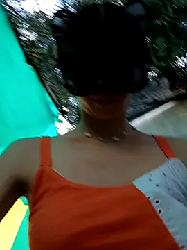 Snapshot of Estrella-Wicked chatting on December 21, 2024, 8:21 pm Estrella-Wicked online show from December 21, 2024, 8:21 pm