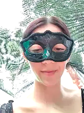 Snapshot of Estrella-Wicked chatting on January 4, 2025, 12:59 pm Estrella-Wicked online show from January 4, 2025, 12:59 pm