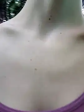 Snapshot of Estrella-Wicked chatting on January 5, 2025, 12:42 pm Estrella-Wicked online show from January 5, 2025, 12:42 pm