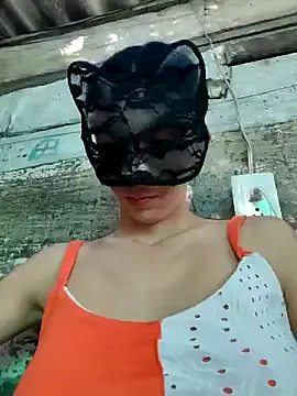 Snapshot of Estrella-Wicked chatting on December 10, 2024, 7:32 pm Estrella-Wicked online show from December 10, 2024, 7:32 pm