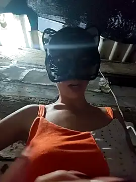 Snapshot of Estrella-Wicked chatting on December 10, 2024, 10:47 pm Estrella-Wicked online show from December 10, 2024, 10:47 pm