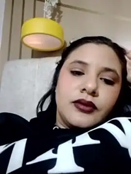 frreeya online show from February 17, 2026, 9:23 pm