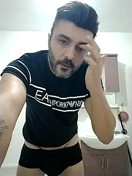 hot man eray online show from September 16, 2025, 8:54 pm