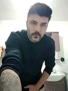 hot man eray online show from November 11, 2025, 5:30 pm